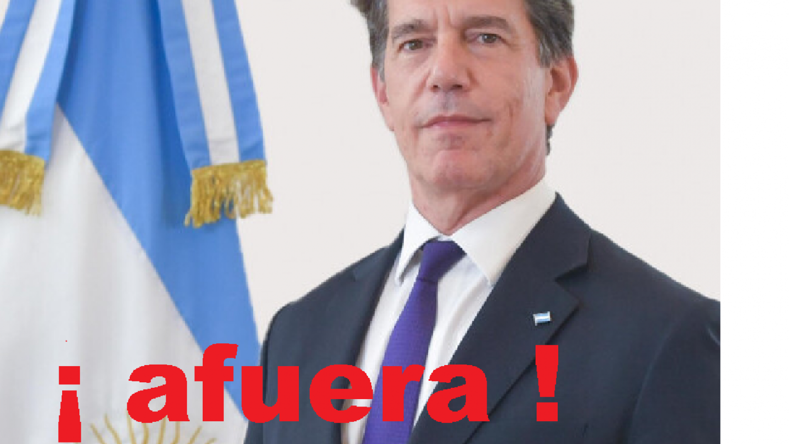 Estamos en problemas. El Jefe de Gabinete: ¡Afuera!, el titular de la AFI: ¡Afuera!